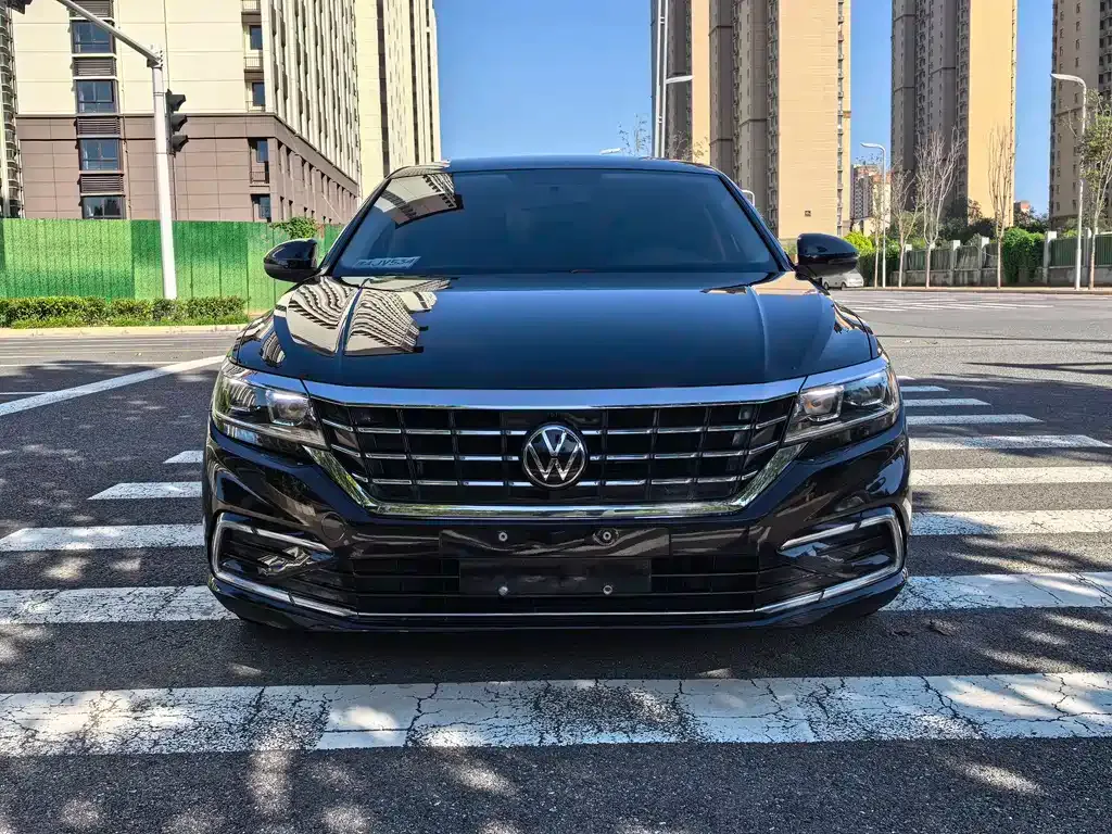 Volkswagen Passat — фото 3