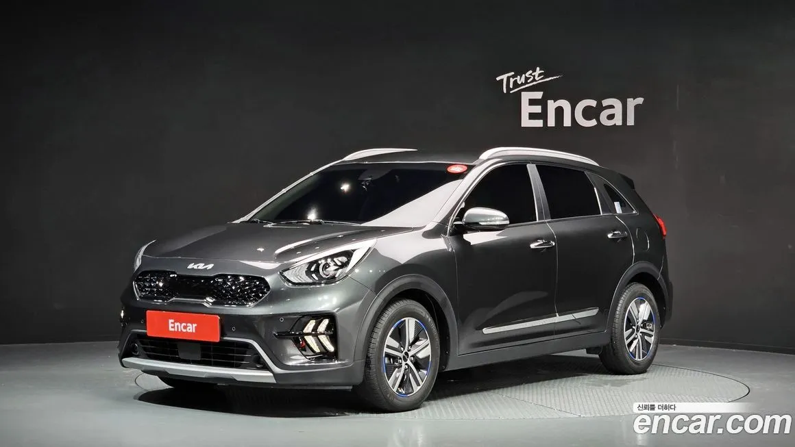 Kia Niro — фото 1