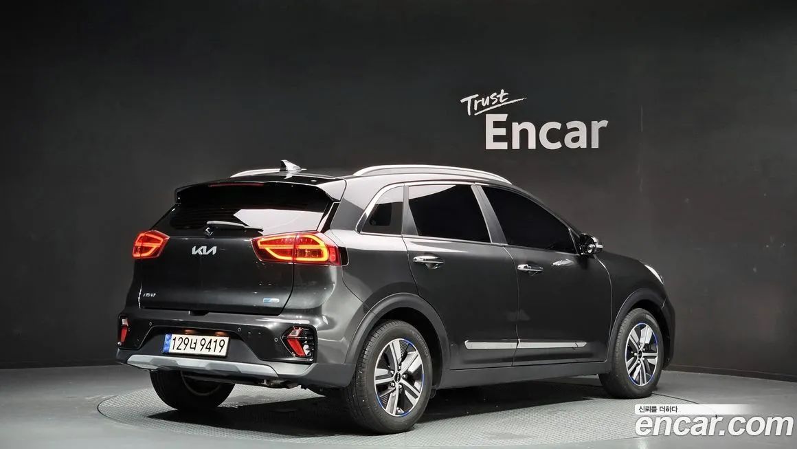 Kia Niro — фото 2