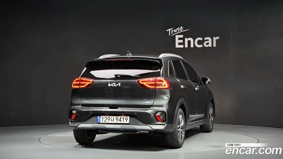Kia Niro — фото 4