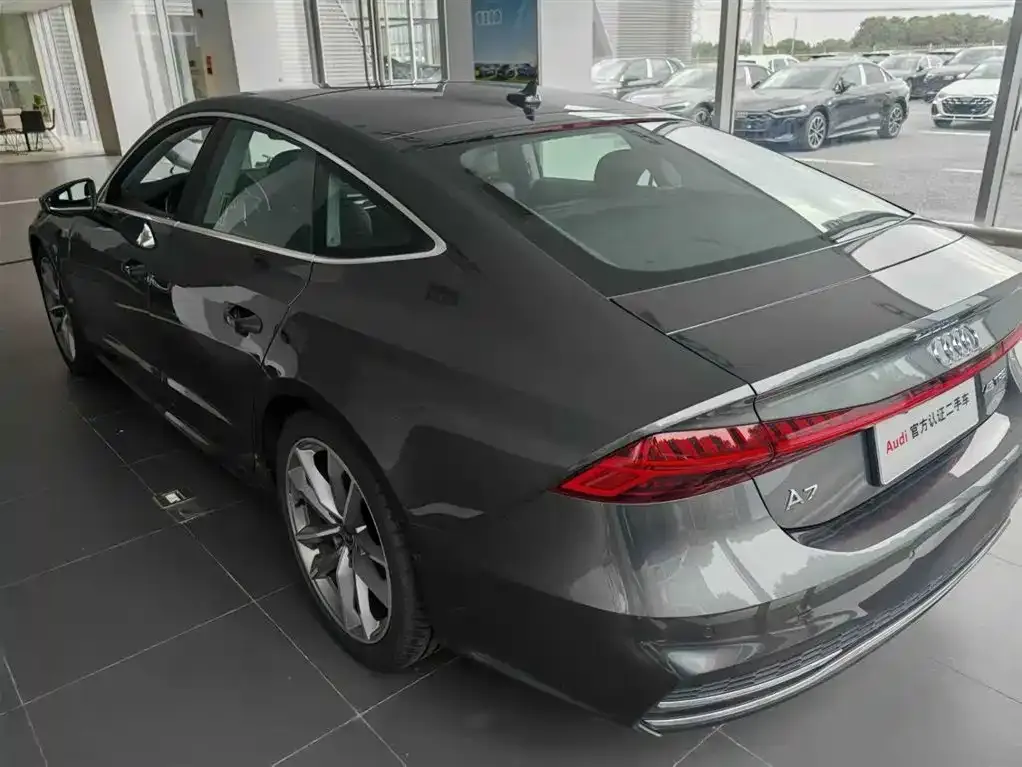 Audi A7 — фото 4