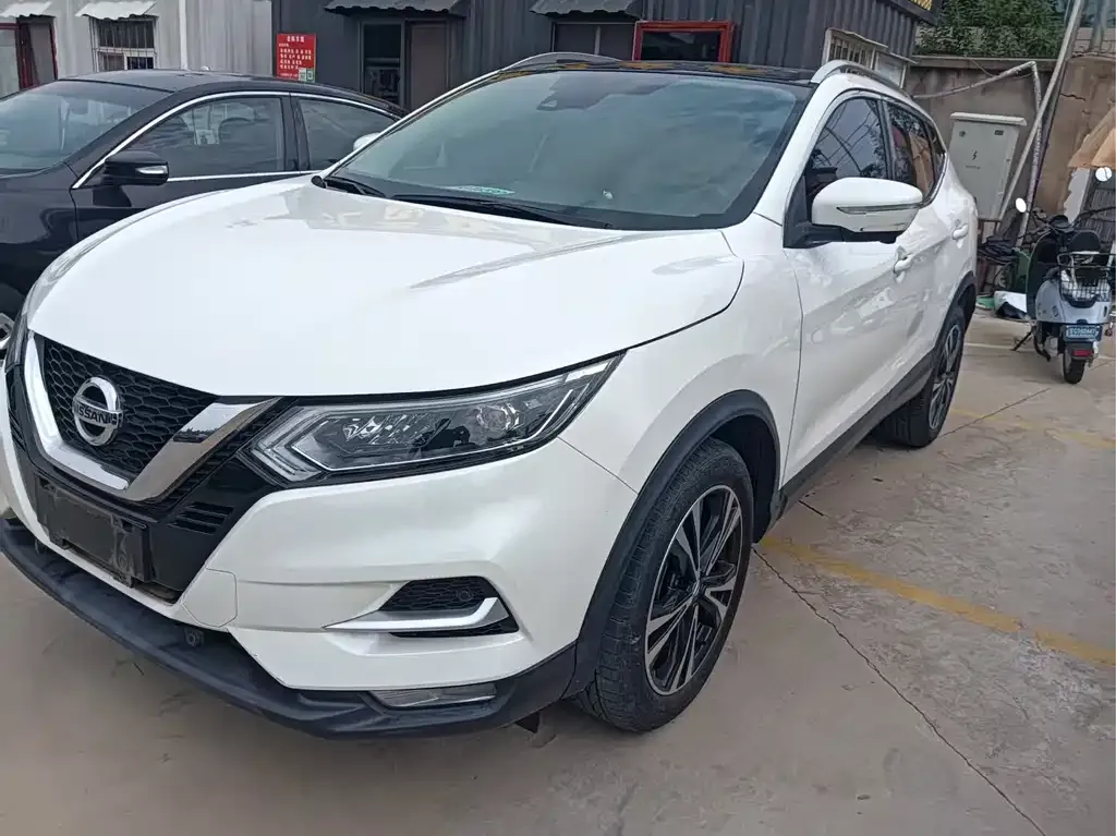 Nissan Qashqai — фото 3