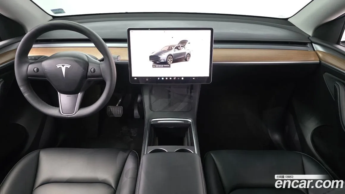 Tesla Model Y — фото 7