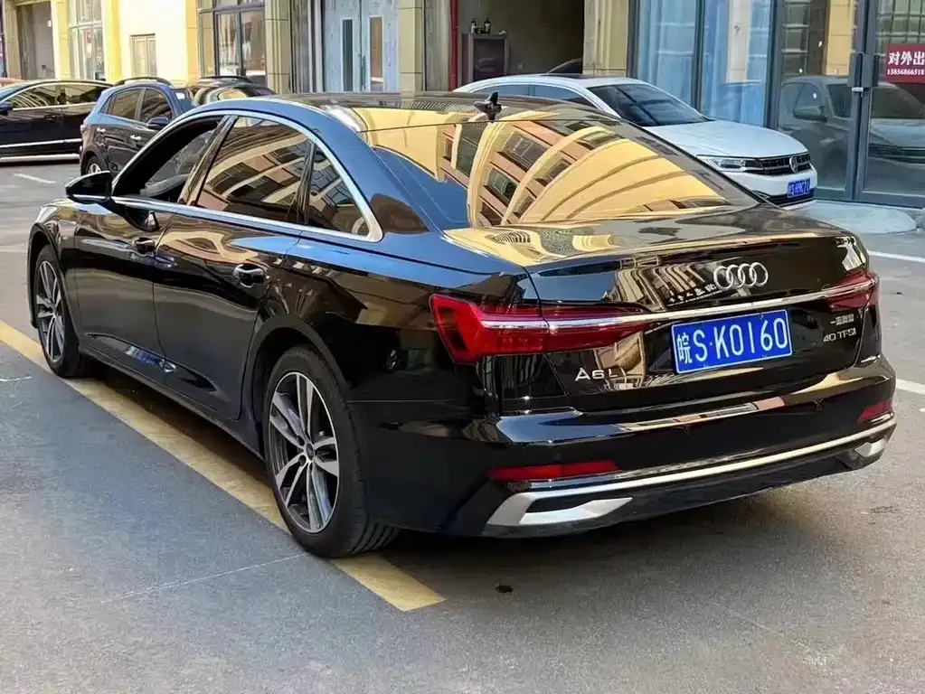 Audi A6L — фото 7