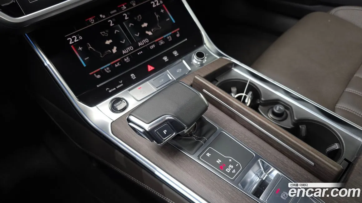 Audi A7 — фото 9