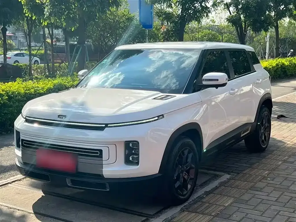 Geely Icon — фото 2