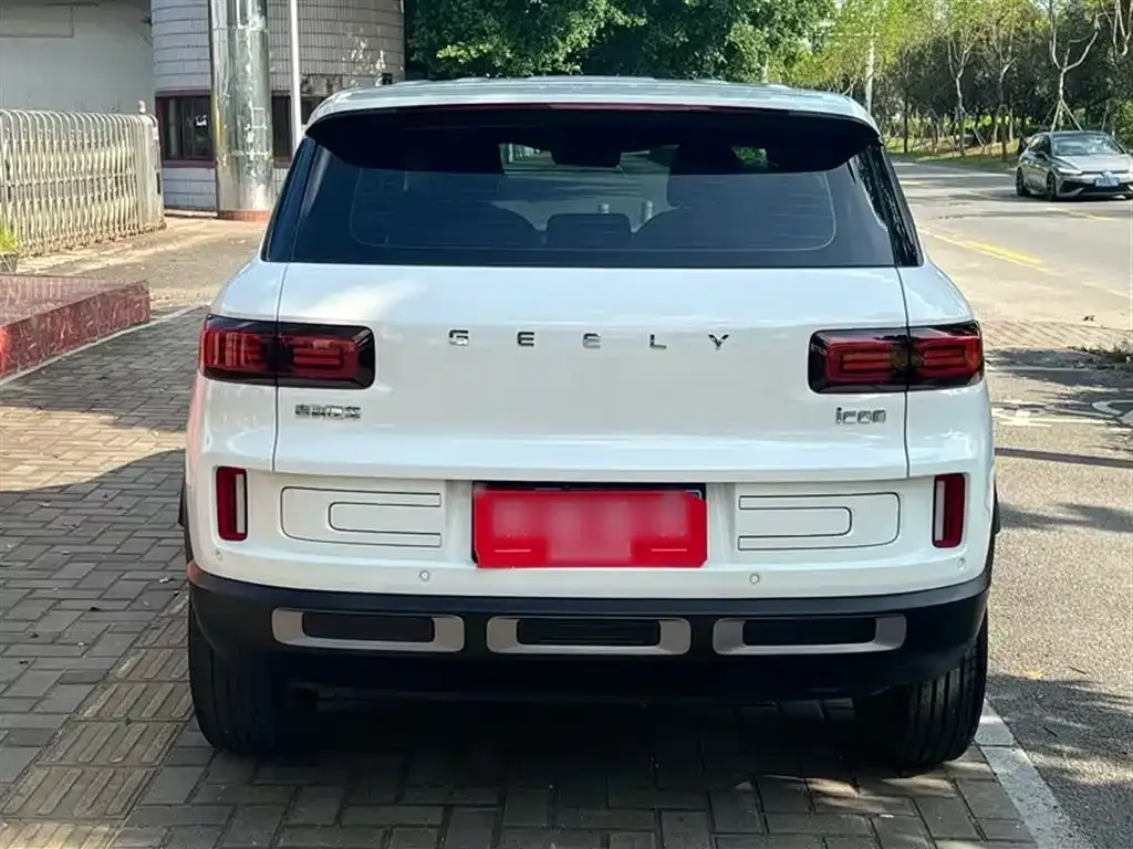 Geely Icon — фото 6