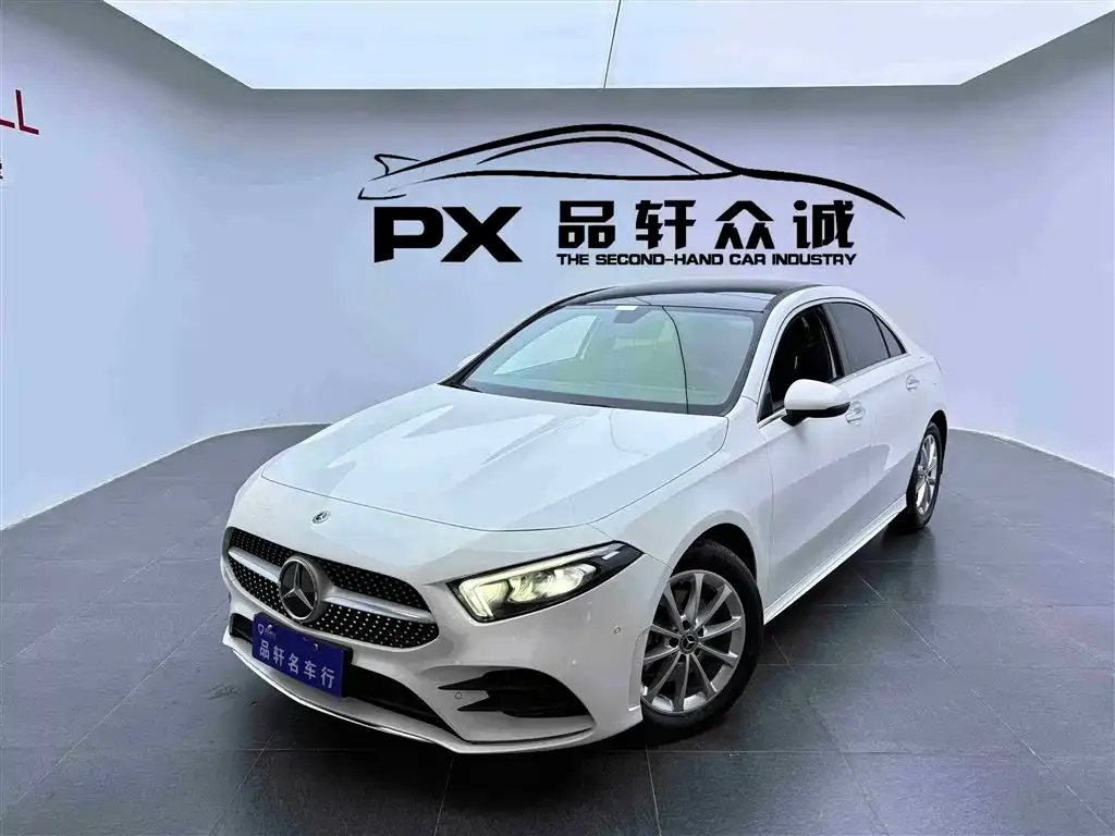 Mercedes-Benz A-Class — фото 1