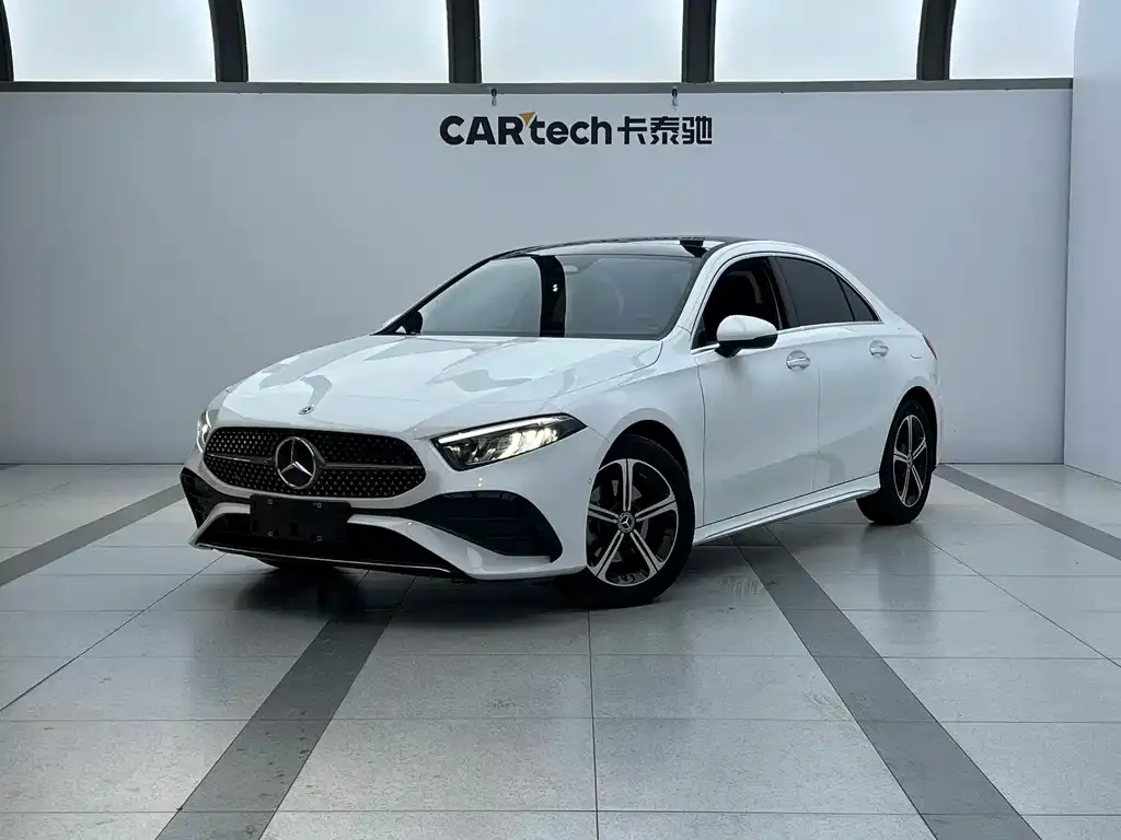 Mercedes-Benz A-Class — фото 1