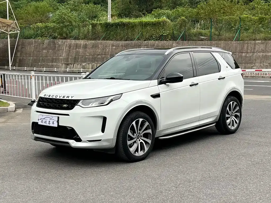 Land Rover Discovery Sport — фото 1