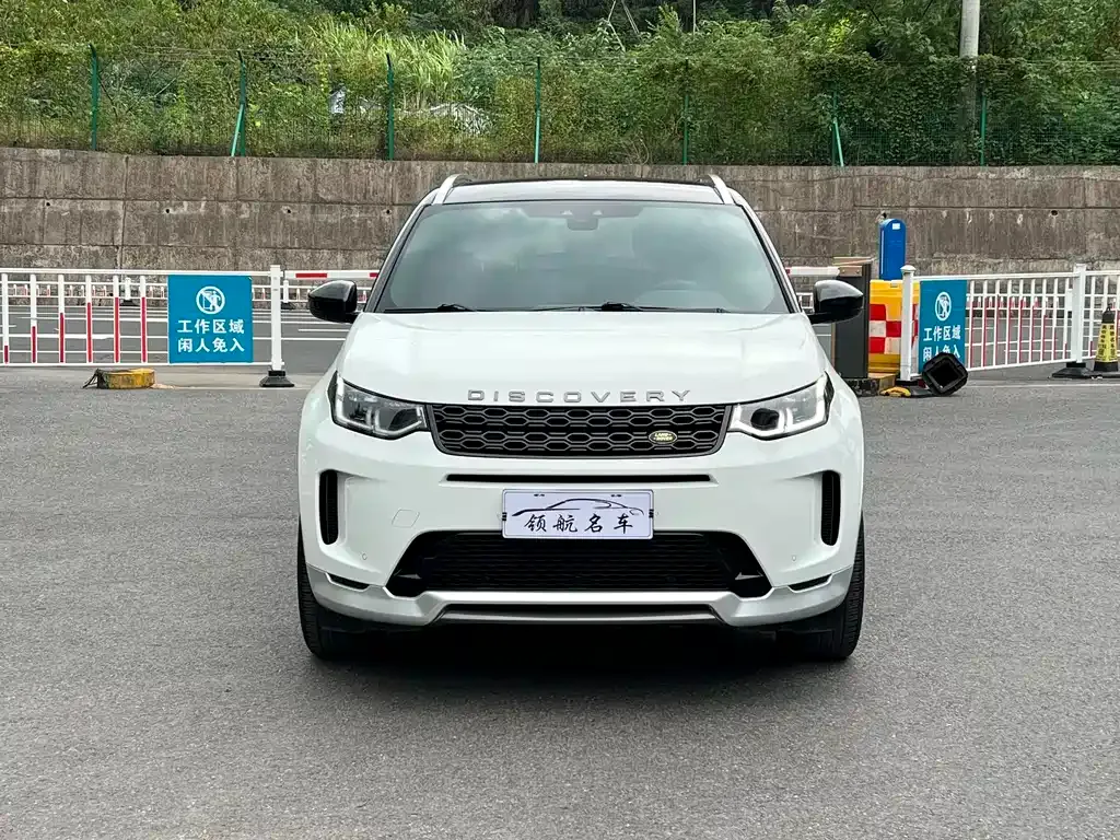 Land Rover Discovery Sport — фото 2