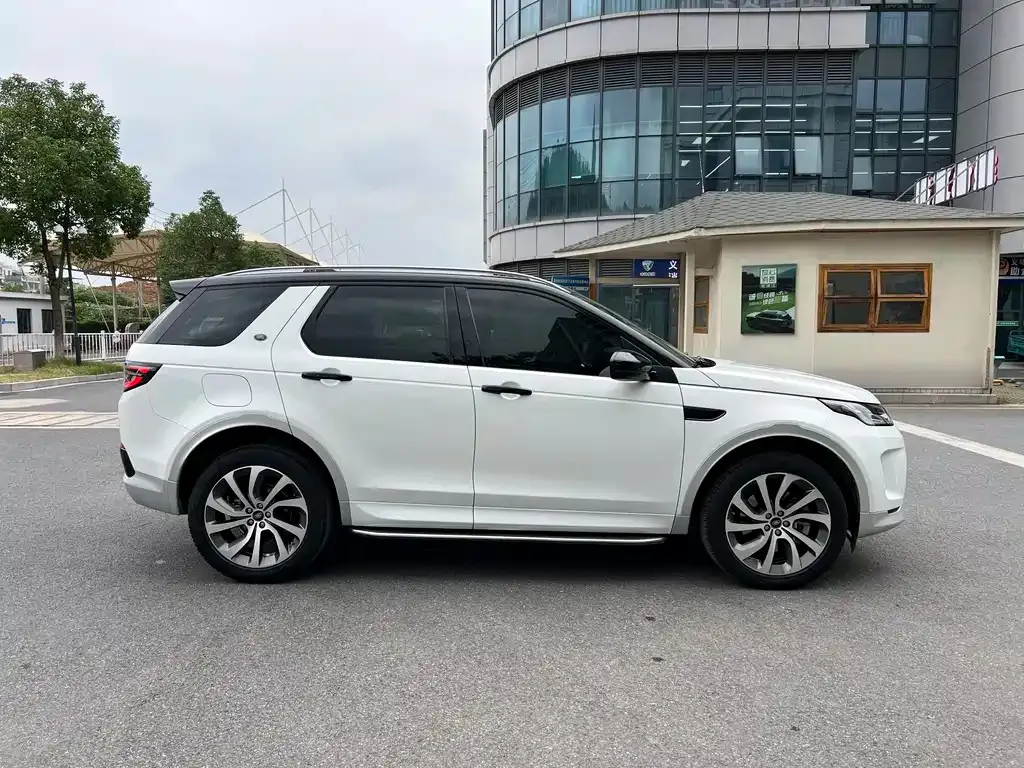 Land Rover Discovery Sport — фото 4