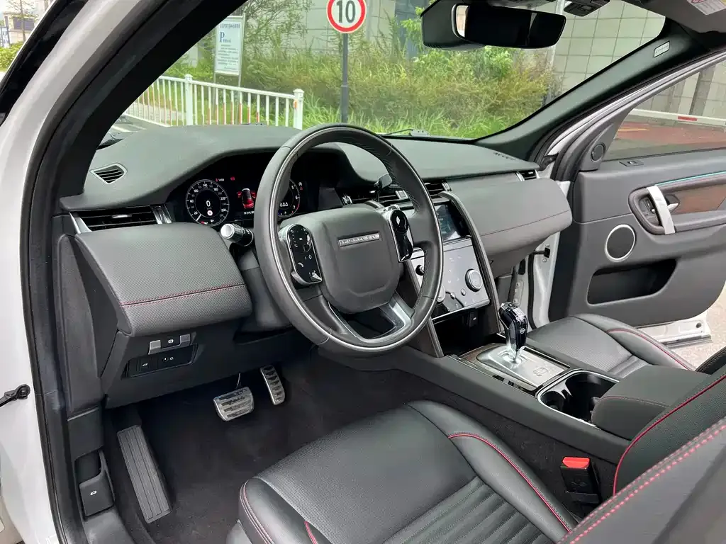 Land Rover Discovery Sport — фото 8