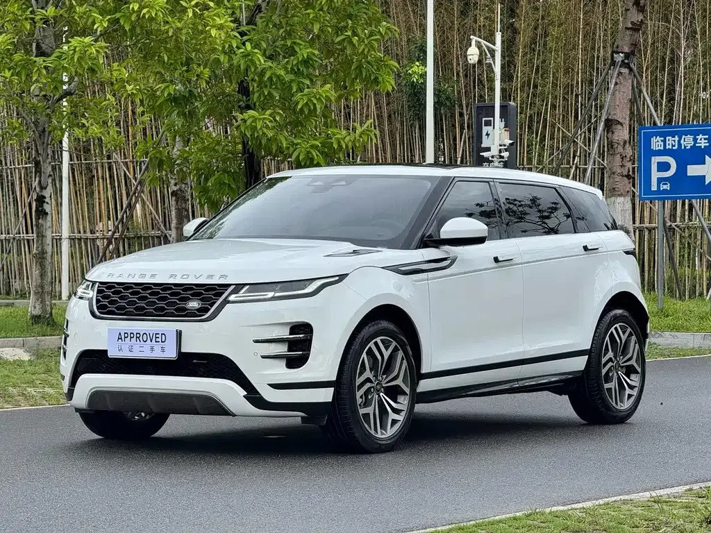Land Rover Evoque — фото 1