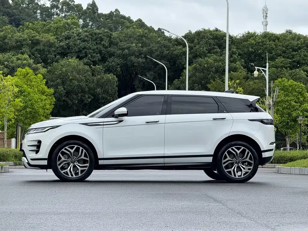 Land Rover Evoque — фото 6