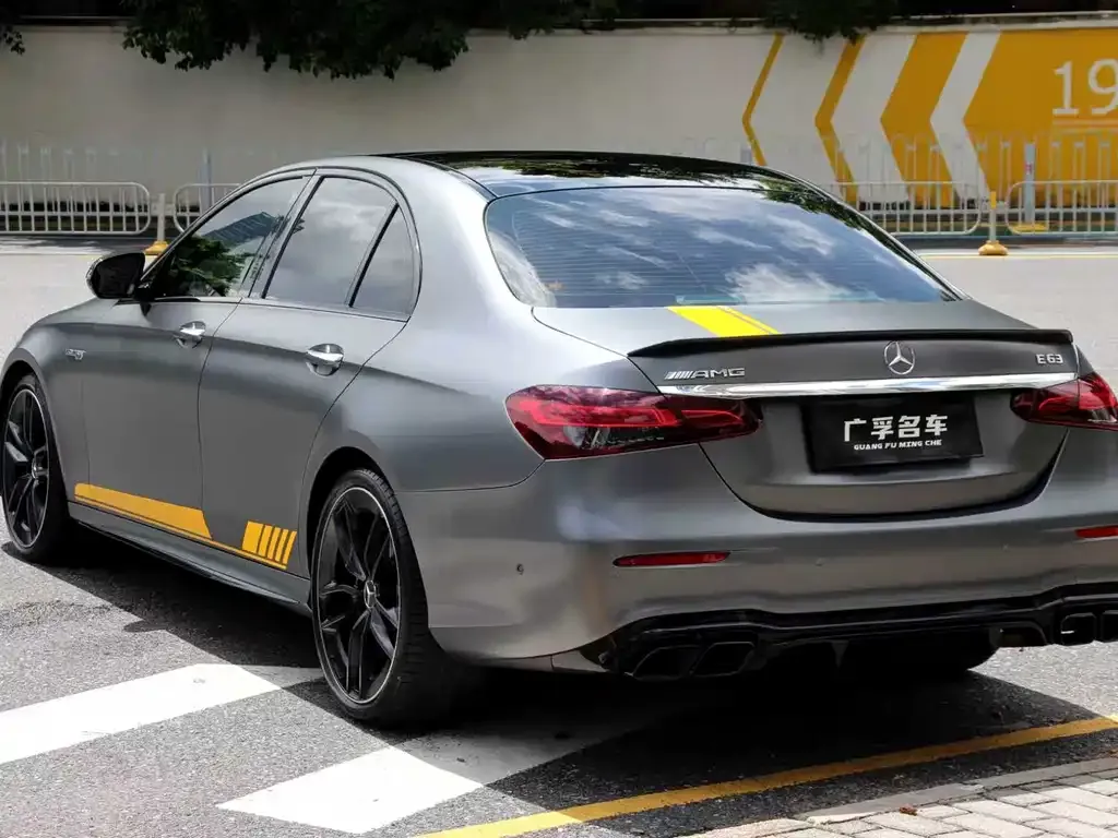 Mercedes-Benz E-Class AMG — фото 4
