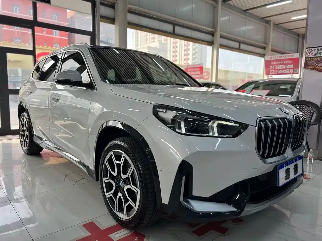 BMW X1 — фото 3