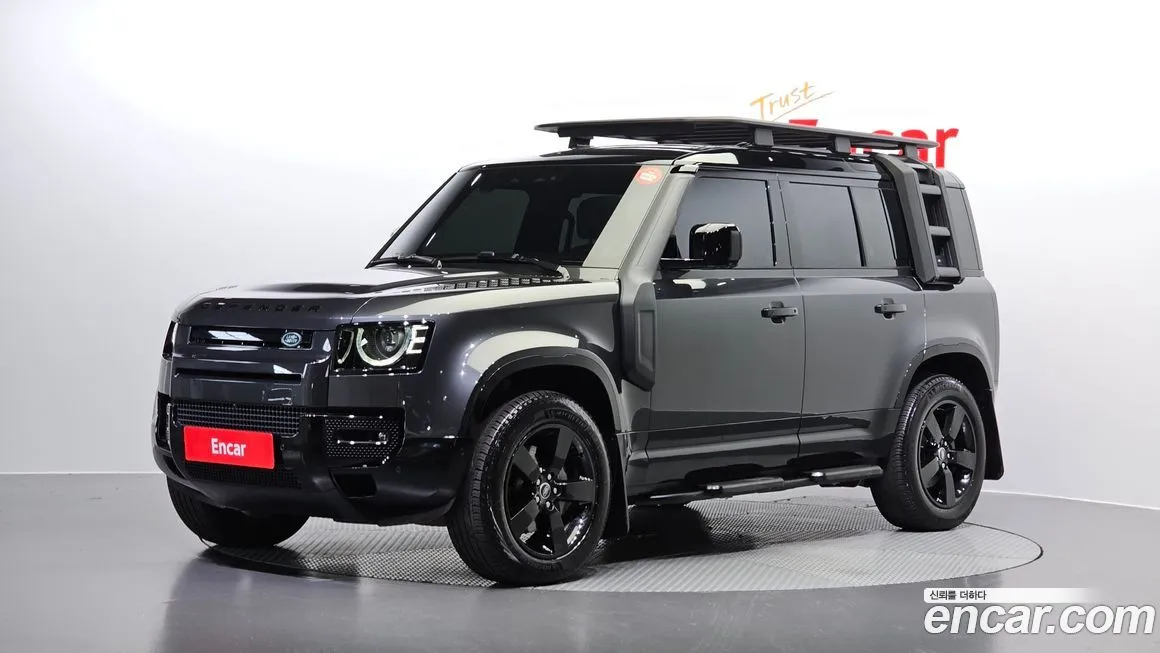 Land Rover Defender — фото 1