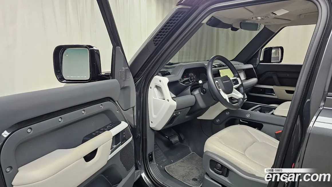 Land Rover Defender — фото 10