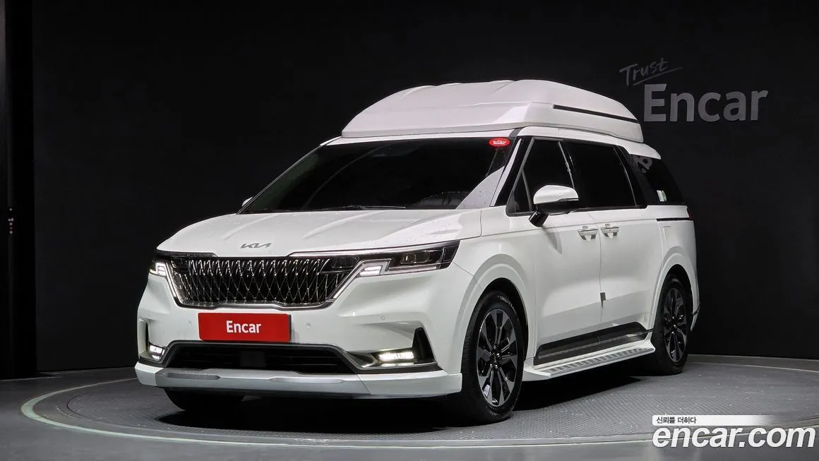 Kia Carnival — фото 1