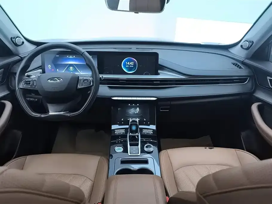 Chery Tiggo 8 PLUS — фото 10