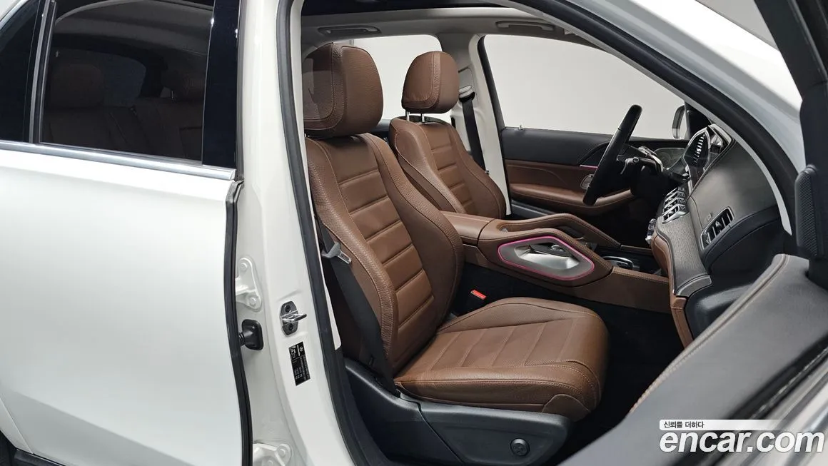 Mercedes-Benz GLE-Class — фото 10