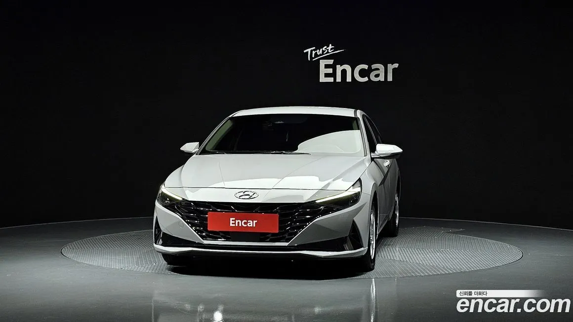 Hyundai AVANTE — фото 3