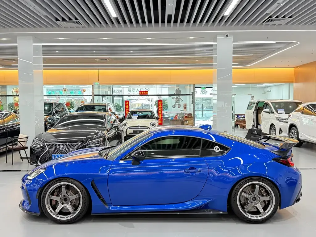 Subaru BRZ — фото 3