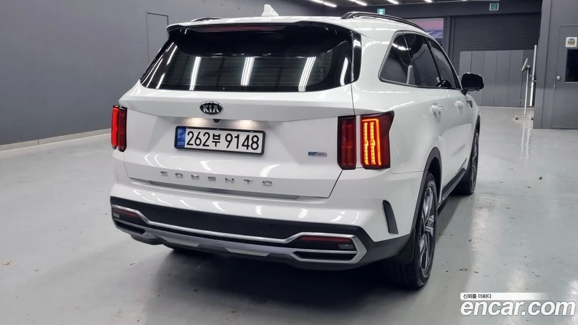 Kia Sorento — фото 3