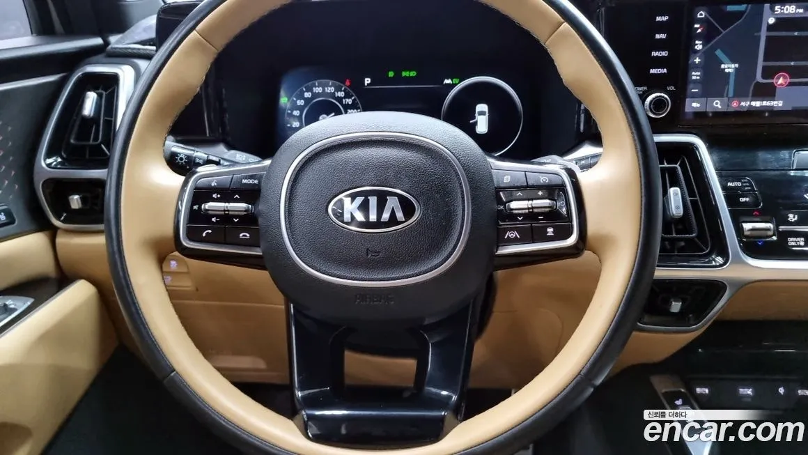 Kia Sorento — фото 5