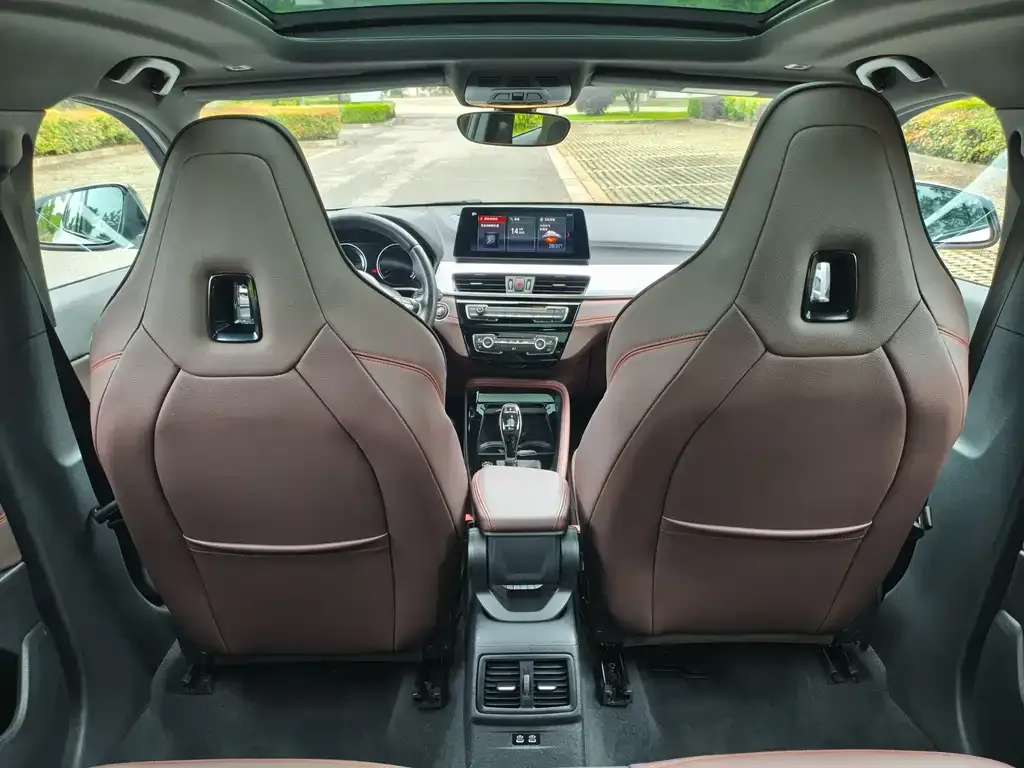 BMW X2 — фото 10