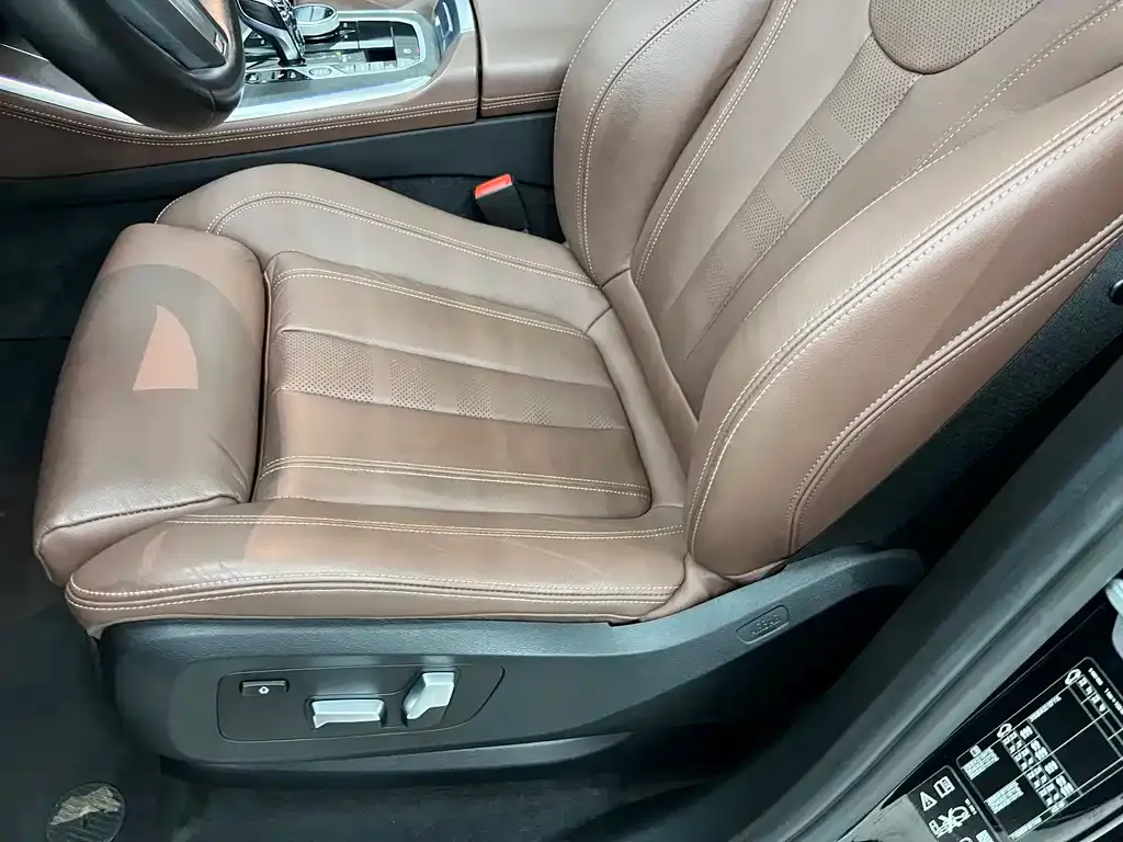 BMW X5 (Import) — фото 10