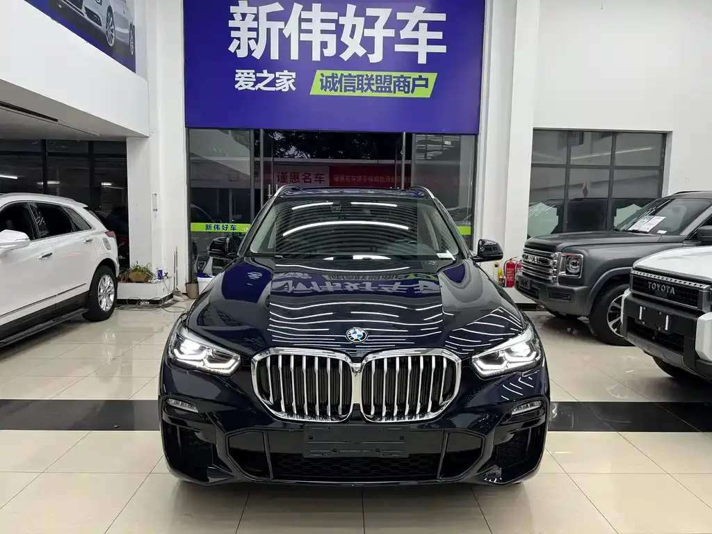 BMW X5 (Import) — фото 2