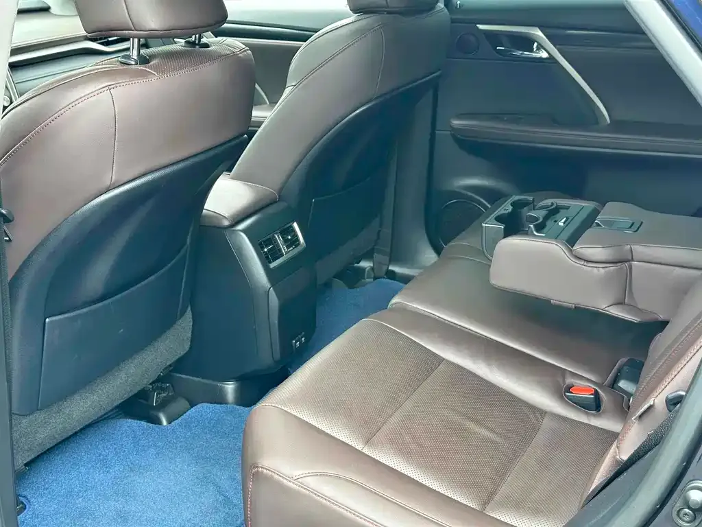 Lexus RX — фото 10
