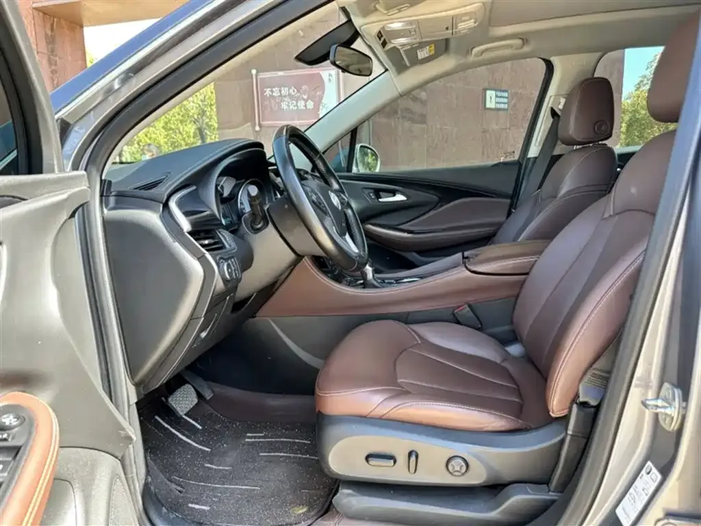 Buick Envision Plus — фото 5