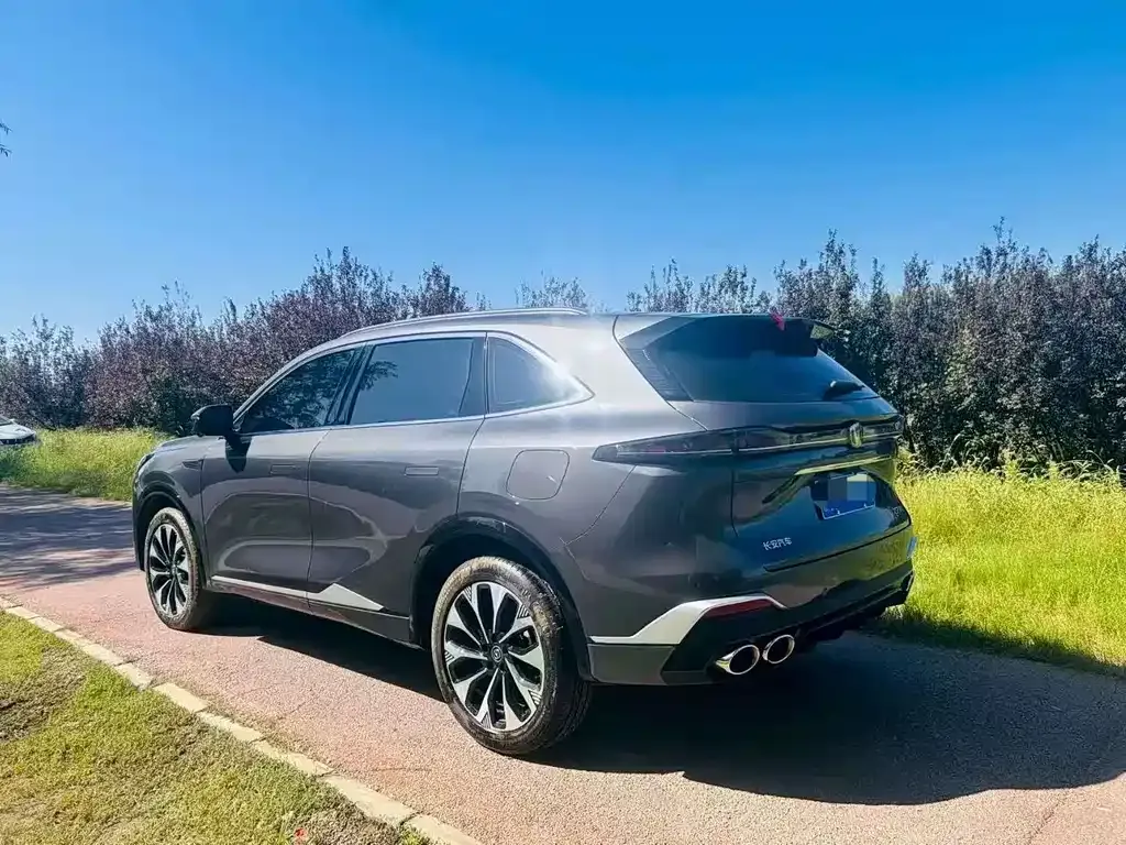 Changan CS75PLUS — фото 9