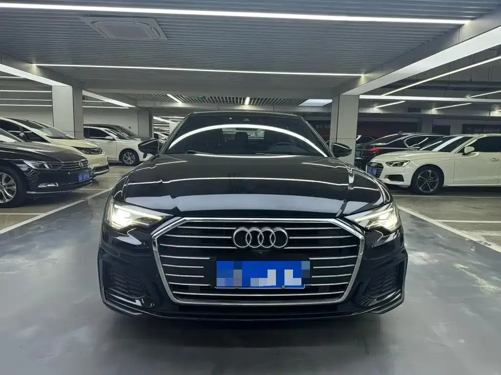 Audi A6L — фото 2