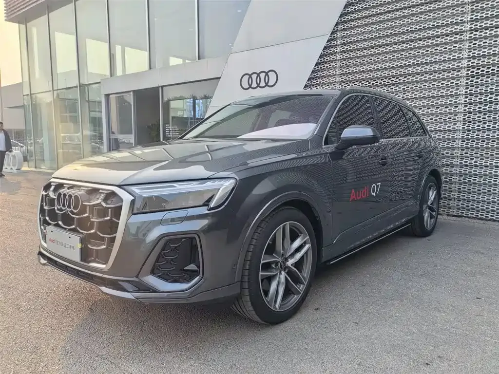 Audi Q7 — фото 3