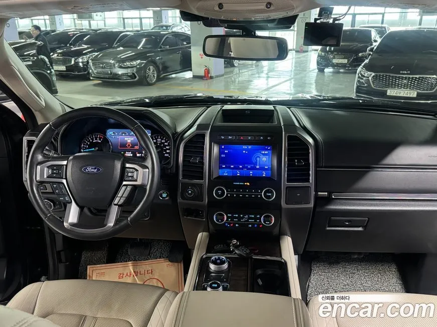 Ford Expedition — фото 10
