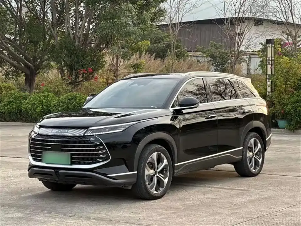 BYD Frigate 07 — фото 1