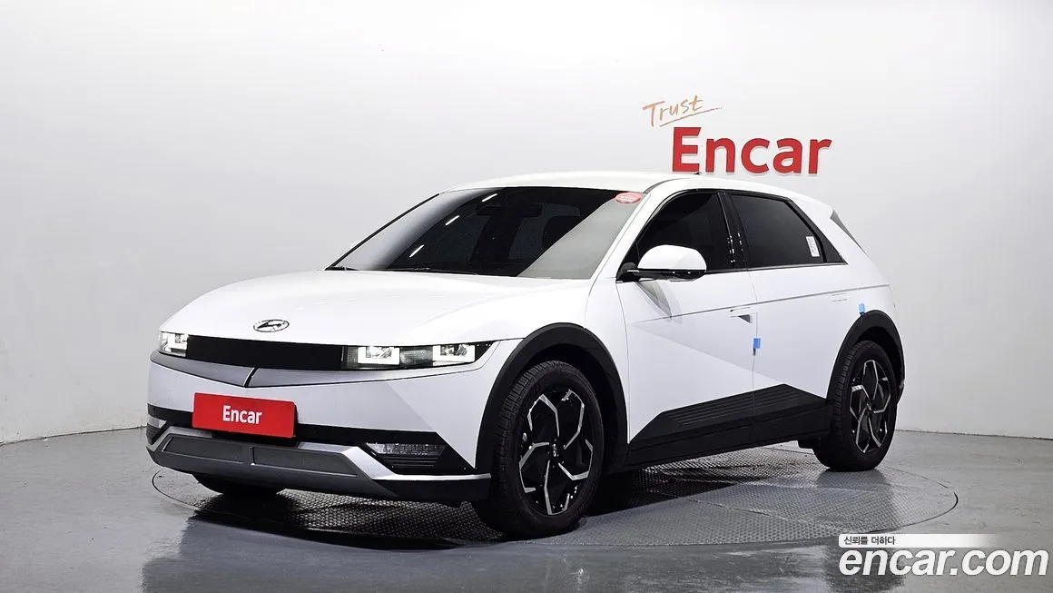 Hyundai Ioniq5 — фото 1