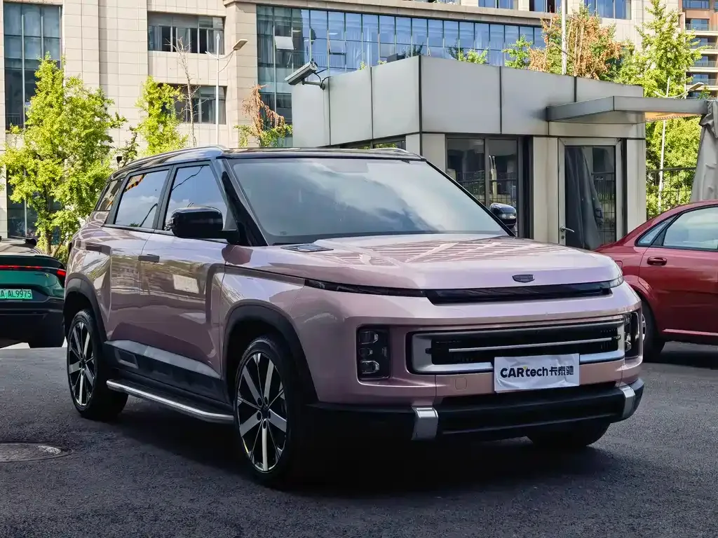 Geely Icon — фото 3