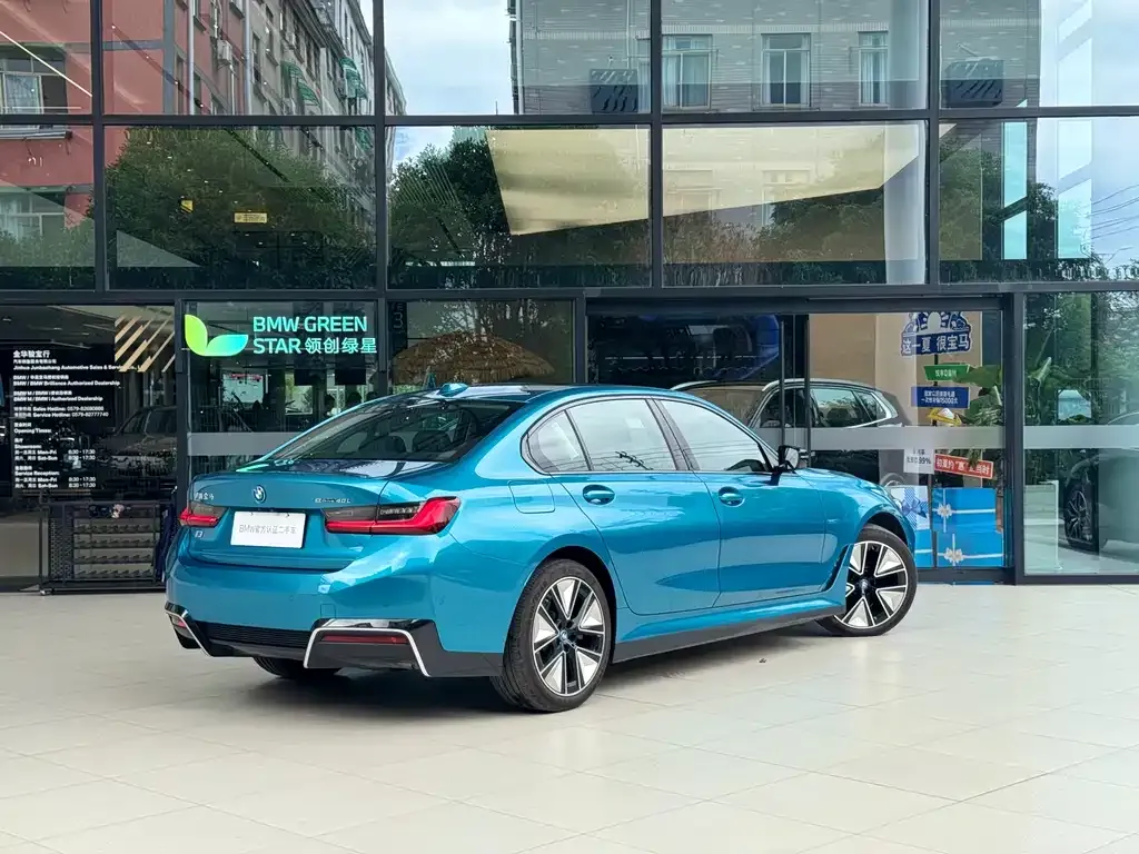 BMW i3 — фото 3