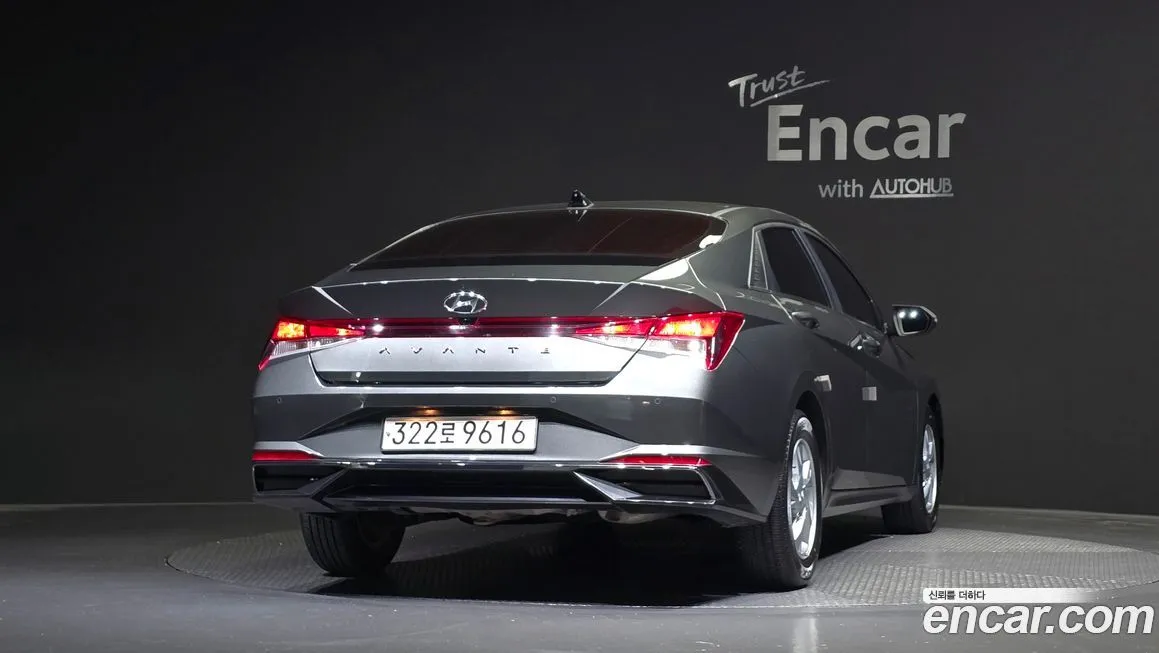 Hyundai AVANTE — фото 4