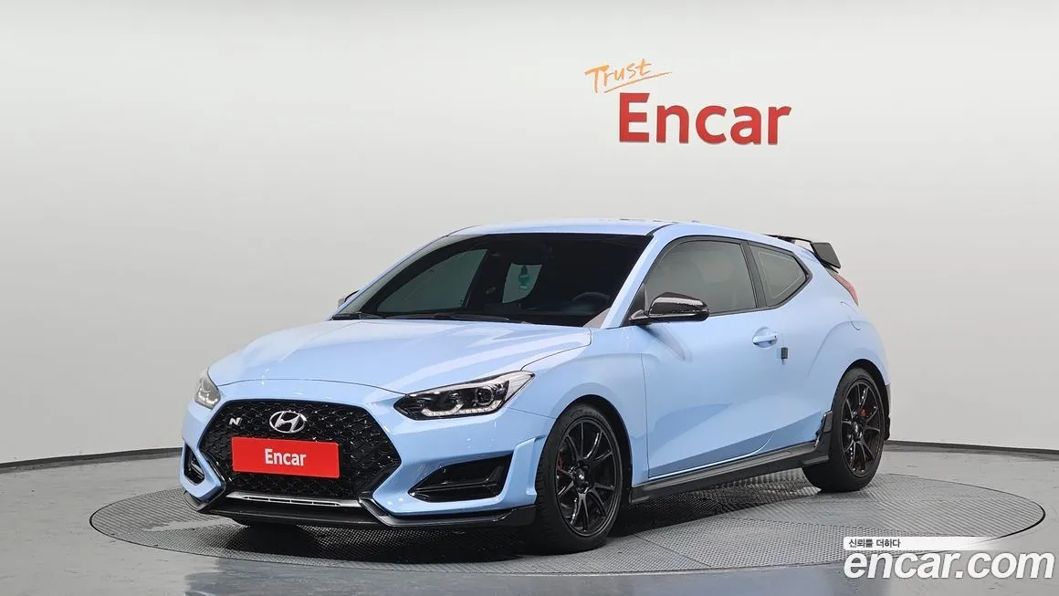 Hyundai Veloster — фото 1