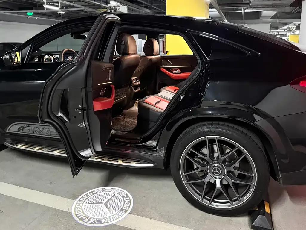 Mercedes-Benz GLE Coupe AMG — фото 9