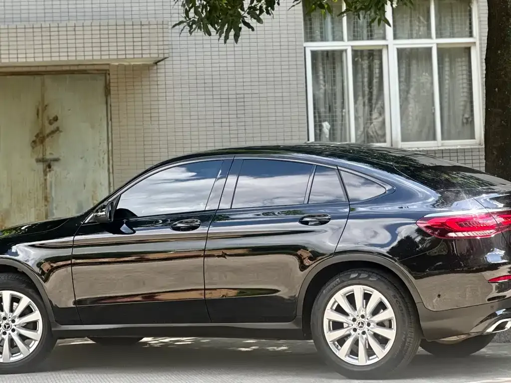Mercedes-Benz GLC Coupe — фото 2