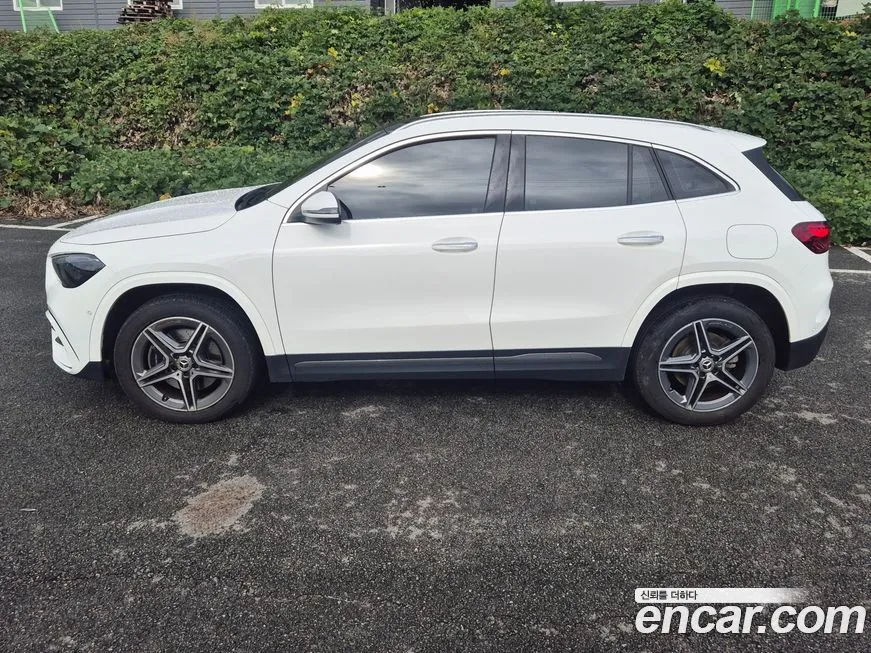 Mercedes-Benz GLA-Class — фото 5