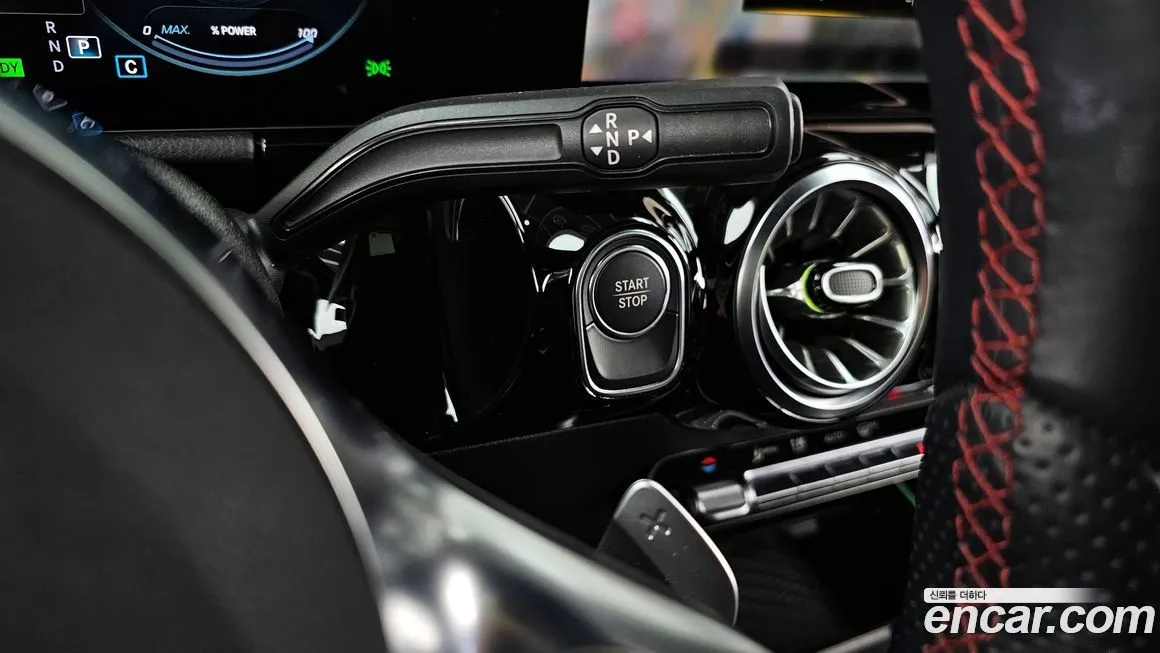 Mercedes-Benz EQA — фото 9