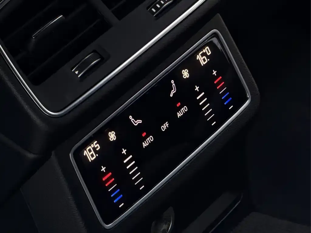 Audi A7 — фото 10